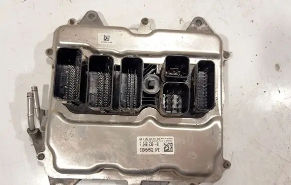 BMW 5 F10 F11 Engine control unit/module 7540739
