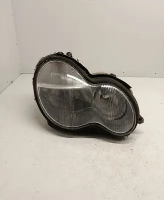Mercedes-Benz C W203 Headlight/headlamp 0301166202