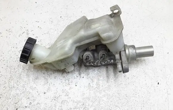 Ford Fiesta Master brake cylinder 03350884941