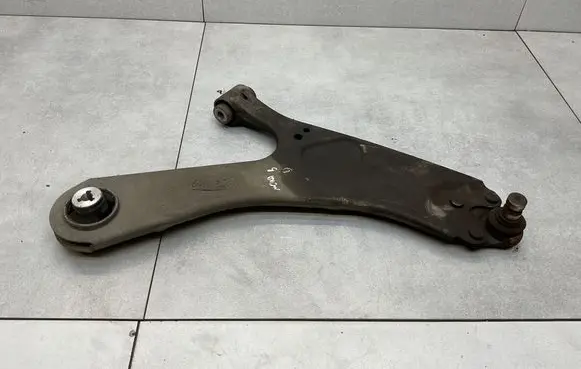 Opel Mokka B Front lower control arm/wishbone 