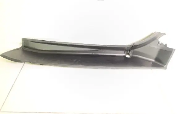 Land Rover Range Rover Sport L320 Rear light trim DK6244248AF