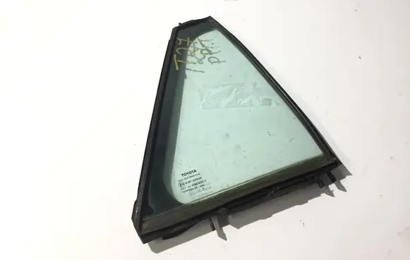 Toyota Avensis T270 Rear vent window glass 