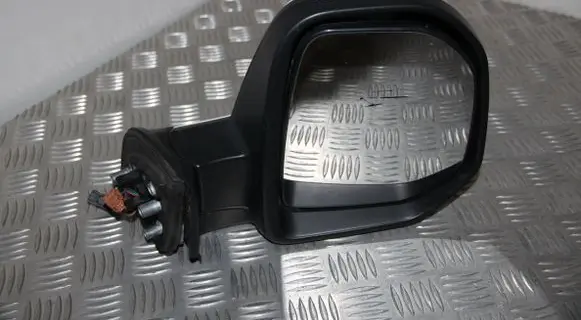 Citroen Berlingo Front door electric wing mirror 232636104