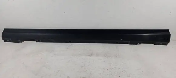 Mercedes-Benz C W204 Sill A2046902640 A2046902540 040520070022