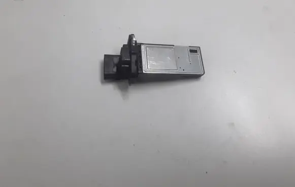 Opel Insignia B Mass air flow meter 23324767