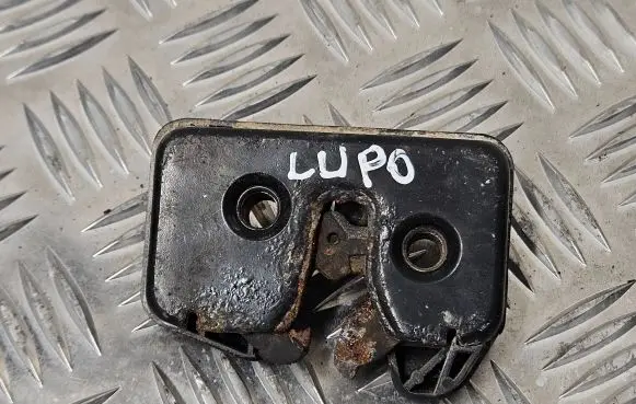 Loading door lock