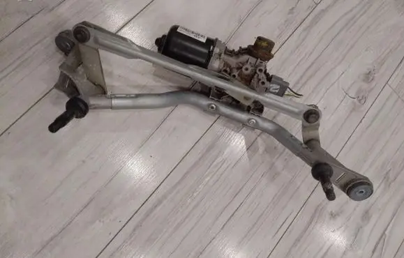 Renault Clio IV Front wiper linkage 258004542r