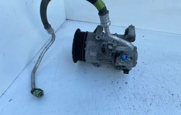 Toyota RAV 4 (XA30) Air conditioning (A/C) compressor (pump) 4472601257
