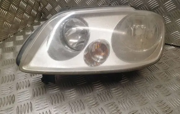 Volkswagen Touran I Headlight/headlamp 2K0941005B