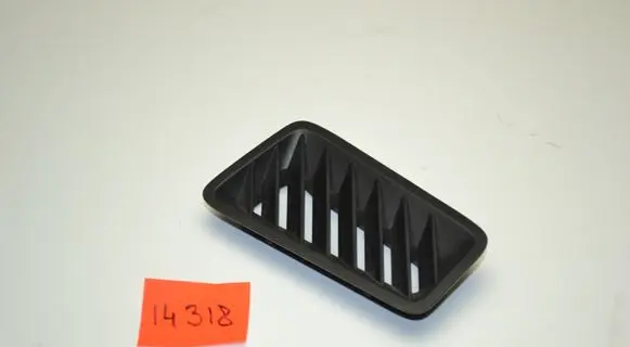 Toyota RAV 4 (XA50) Dashboard air vent grill cover trim 5596142010