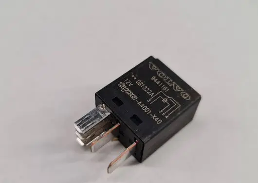 Volvo V70 Other relay 9441161 031322A A4001X40
