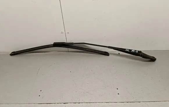 Audi A5 8T 8F Front wiper blade arm 8K1955407