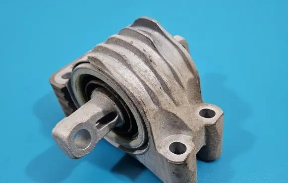 BMW iX3 G08 Engine mount vacuum valve 8742123 IMPRK1519477