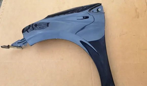 Peugeot 208 I Fender 