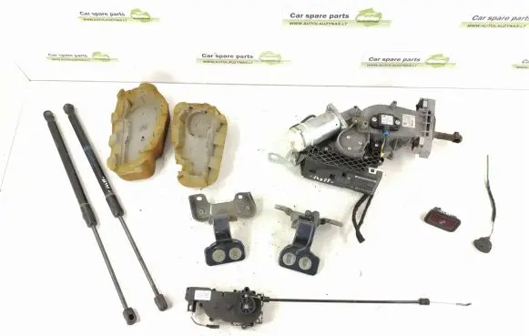 Mercedes-Benz C W204 Soft lock spindle drive A2048702826 2048702826