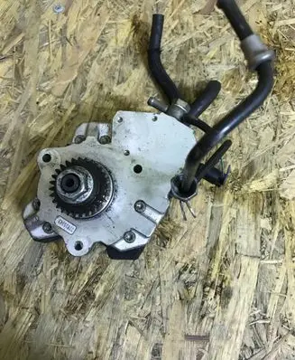 Mitsubishi Colt Fuel injection high pressure pump