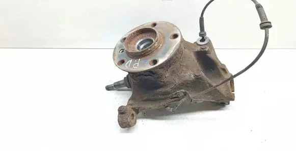 BMW X3 F25 Front wheel hub spindle knuckle