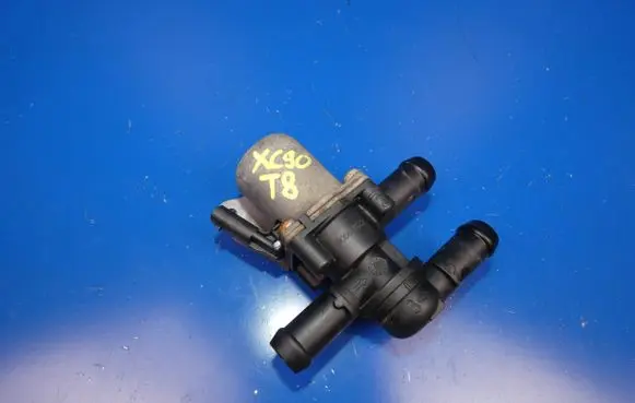 Volvo XC90 Coolant heater control valve 30668672