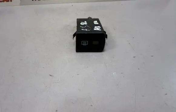 Audi A3 S3 8L Windscreen/window heater switch 8L0941503B PA6GF30