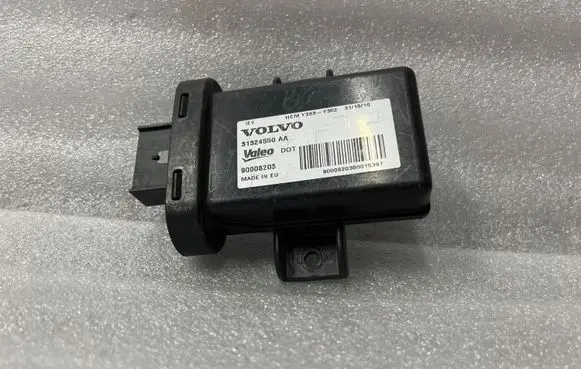 Volvo V60 Headlight ballast module Xenon 90008203 31324550AA 9000820300016397