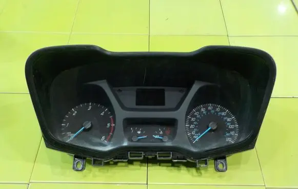 Ford Transit Speedometer (instrument cluster) GK2T10849KB XP139