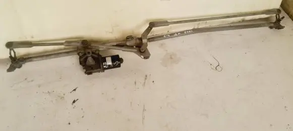 Citroen C4 II Front wiper linkage and motor 9687382580 237000116001 W000011600