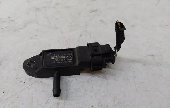 Ford Focus Air pressure sensor 4M519F479AA 0261230120