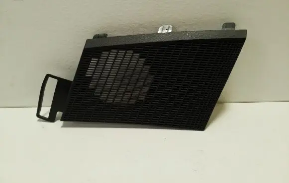 Side speaker trim/cover