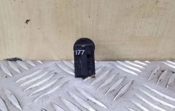 Interior temperature sensor