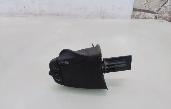 Ford Focus Multifunctional control switch/knob 98AB14K147