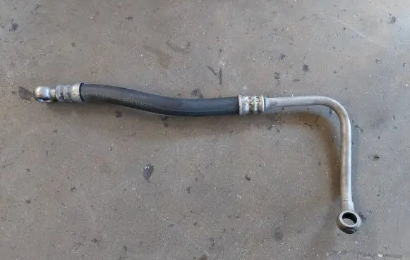 BMW X5 E53 Turbo turbocharger oiling pipe/hose