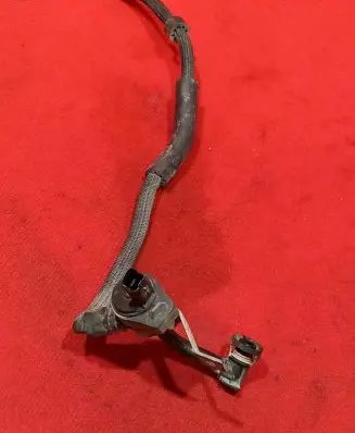 Peugeot 308 SW Vacuum valve V754196180