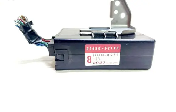 Toyota Yaris Other control units/modules 8865052180