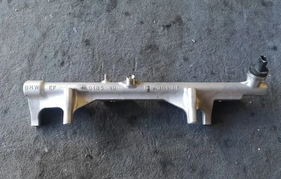 BMW 5 G30 G31 Fuel main line pipe 14018510