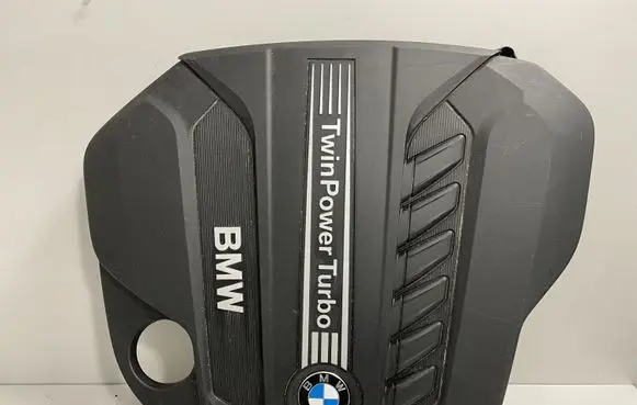 BMW X6 E71 Engine cover (trim) 7811025