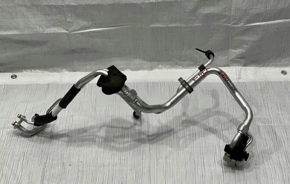 Jaguar F-Pace Air conditioning (A/C) pipe/hose HJ3219A834AD