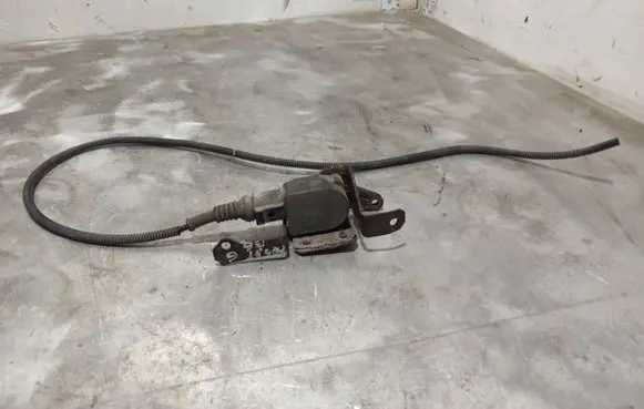 Volkswagen PASSAT B6 Headlight/headlamp level sensor 1K0941273E