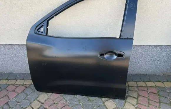 Nissan Navara D23 Front door d23lp