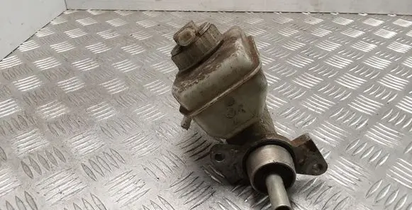 Opel Vectra B Master brake cylinder 5540FBB3