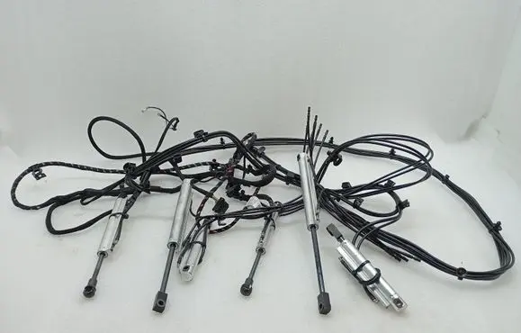 BMW M3 G80 Convertible roof line/pipe/hose 54345A05E15 54345A05E16