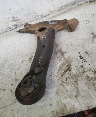 Toyota Corolla Verso AR10 Front lower control arm/wishbone