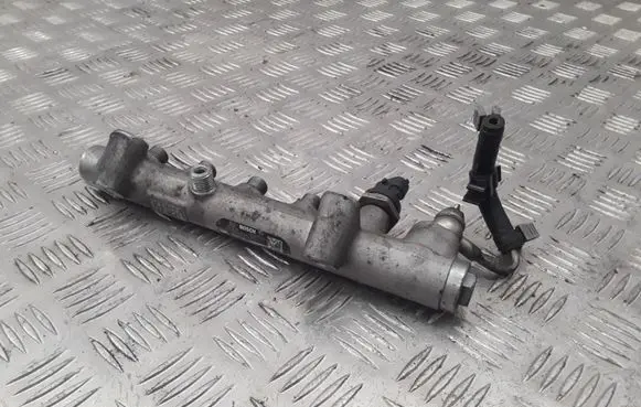 Opel Astra H Fuel main line pipe 0445214094