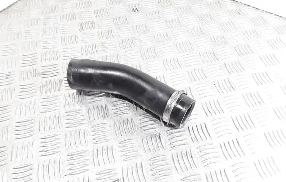 Nissan X-Trail T30 Intercooler hose/pipe