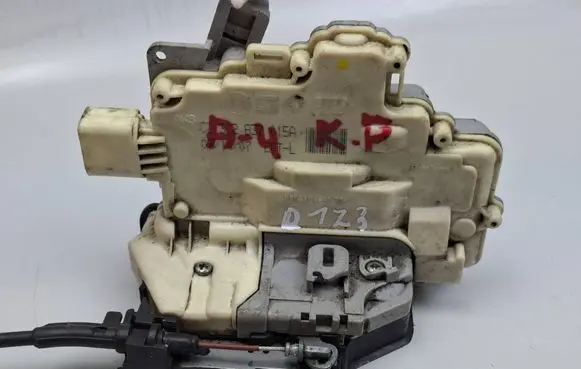 Audi Q7 4L Front door lock 3C2837015A