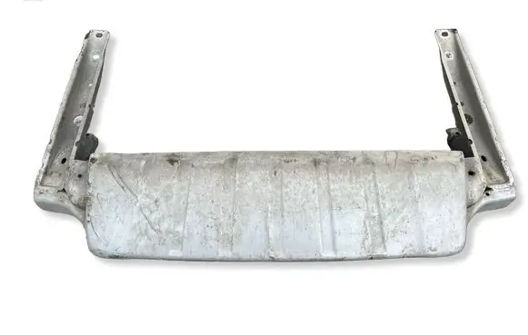 Volvo XC90 Front bumper skid plate/under tray 