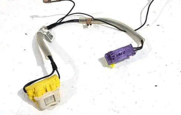 Volkswagen Golf V Airbag squib ring wiring 1K0971584