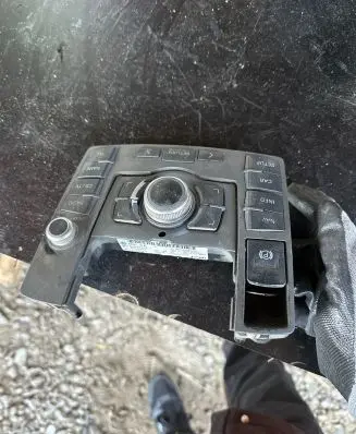 Audi A6 S6 C6 4F Head unit multimedia control 4F1919610Q