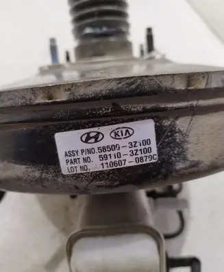 Hyundai i40 Master brake cylinder 585003Z100 591103Z100