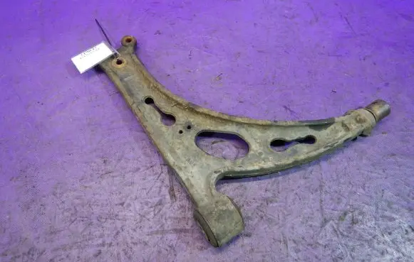 Volkswagen Touran I Front control arm 1K0407153G