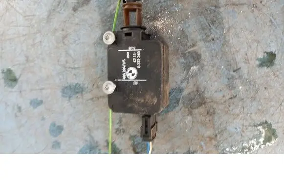 BMW 3 E46 Holder (bracket)